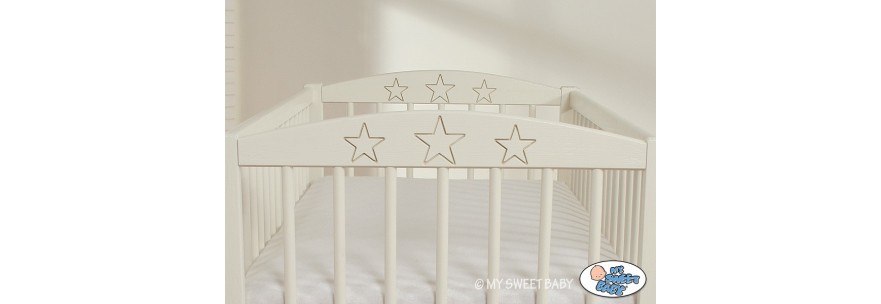 Lits pour bébé motifs étoiles